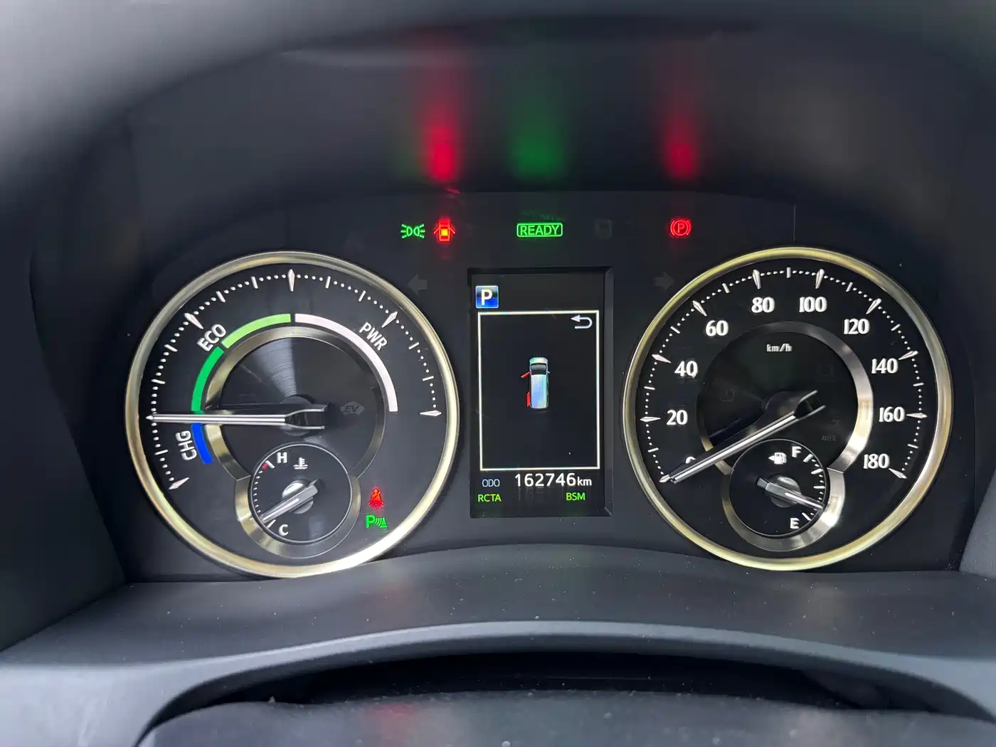 Toyota Vellfire 2019 Hybrid 2.5L HV Premium Edition фото 6