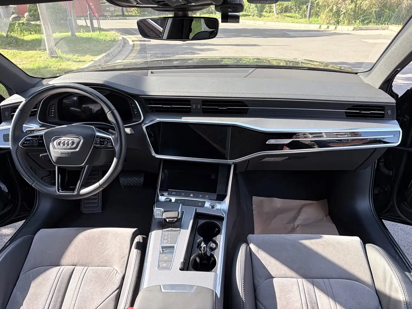Audi A6L 2021 45 TFSI Exclusive Sport фото 6