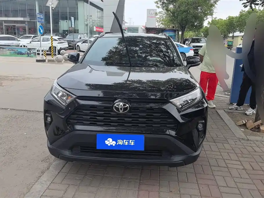 Toyota RAV4 Rongfang 2024 2.0L CVT FWD Urban Edition фото 2