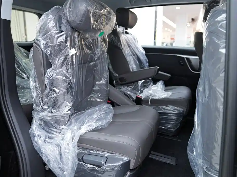 SAIC MAXUS EVERYONE 7