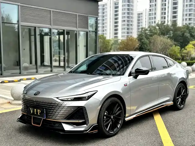 Changan UNI-V 2023
