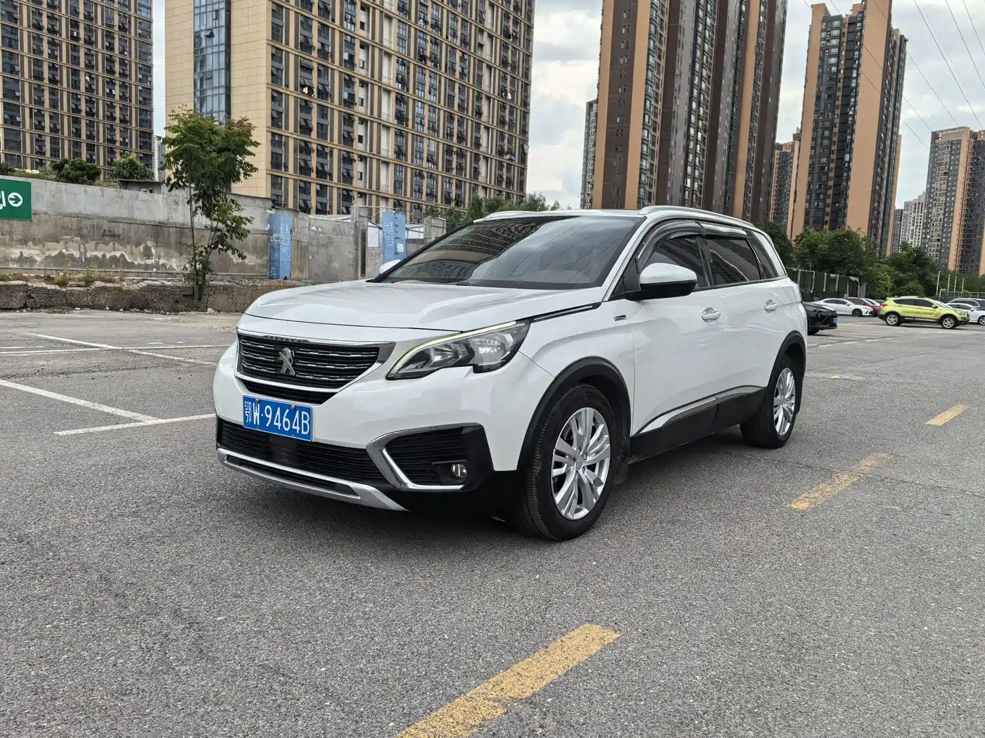 Peugeot 5008 2017 380THP 7-seat Elite Edition