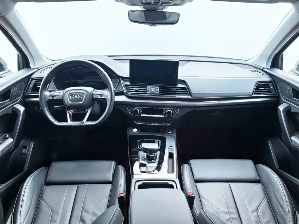 Audi Q5L 2022 Facelift 40T Luxury Dynamic фото 8