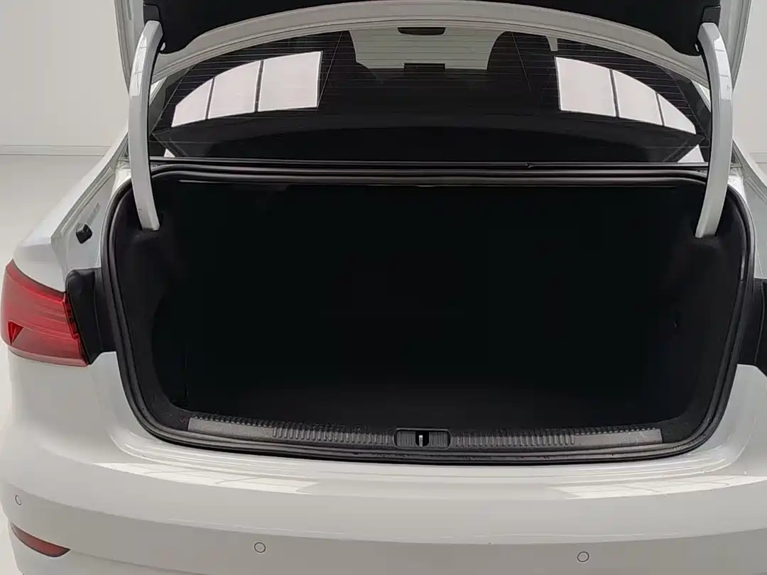 Audi A3 2017 Limousine 35 TFSI Sport фото 10
