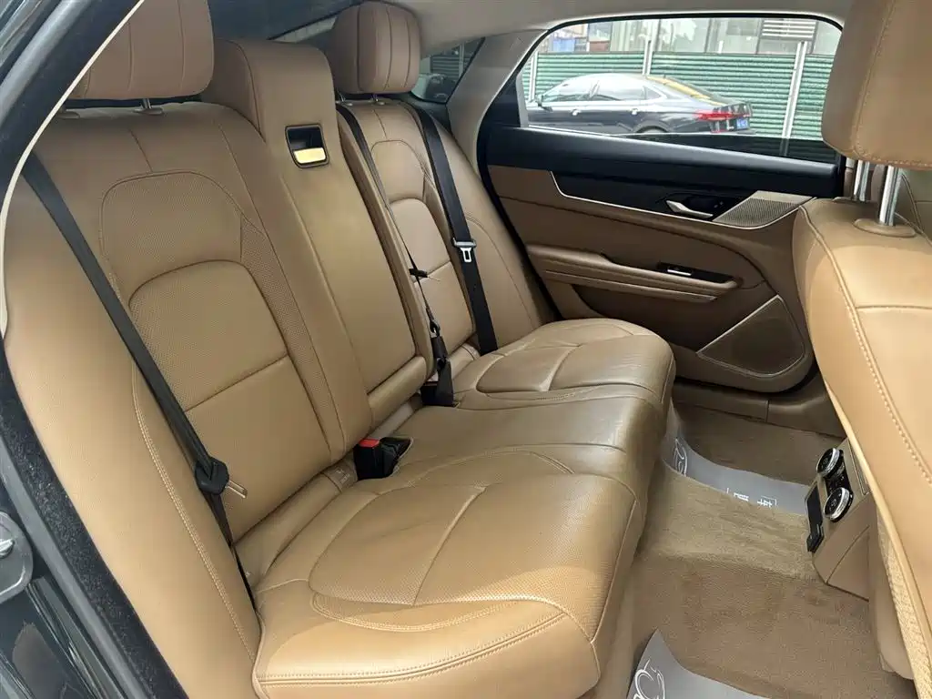Jaguar XFL 2021 XFL 2.0T P250 2WD Premium Luxury Edition фото 14