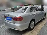 Photo 3 - Volkswagen Lavida