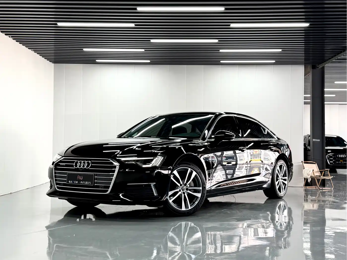 Фото 5 - Audi A6L