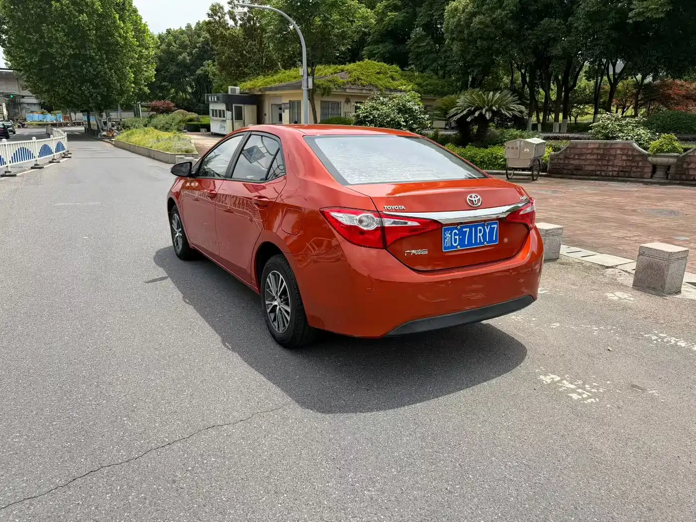 Toyota Levin 2016 1.6G CVT Elite Edition фото 9