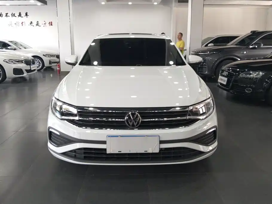 Volkswagen Bora 2025 2025 Facelift 200TSI DSG PRO Edition