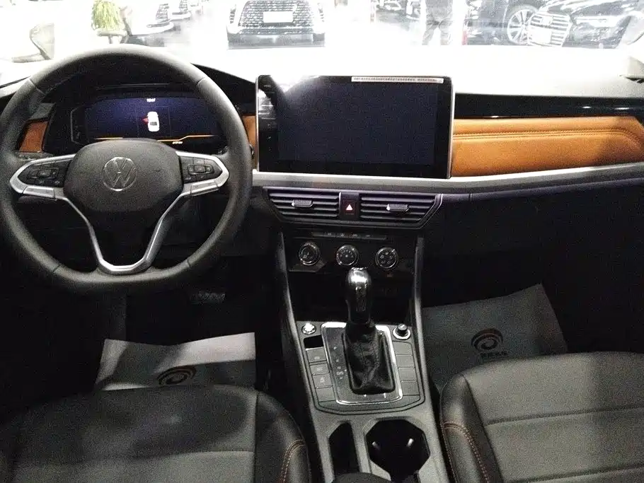 Volkswagen Bora 2025 2025 Facelift 200TSI DSG PRO Edition
