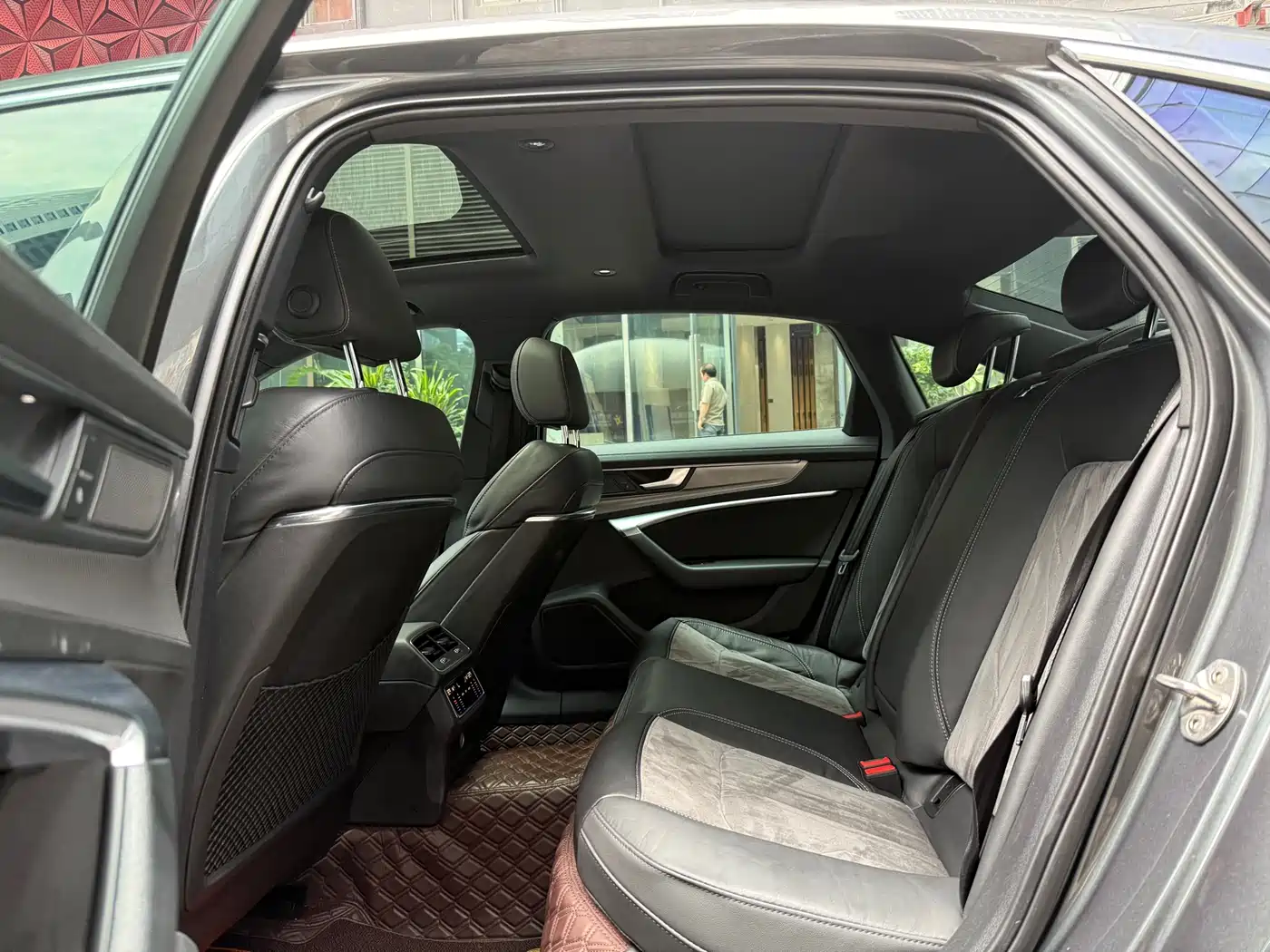 Audi A6L 2021 45 TFSI Exclusive Sport фото 7