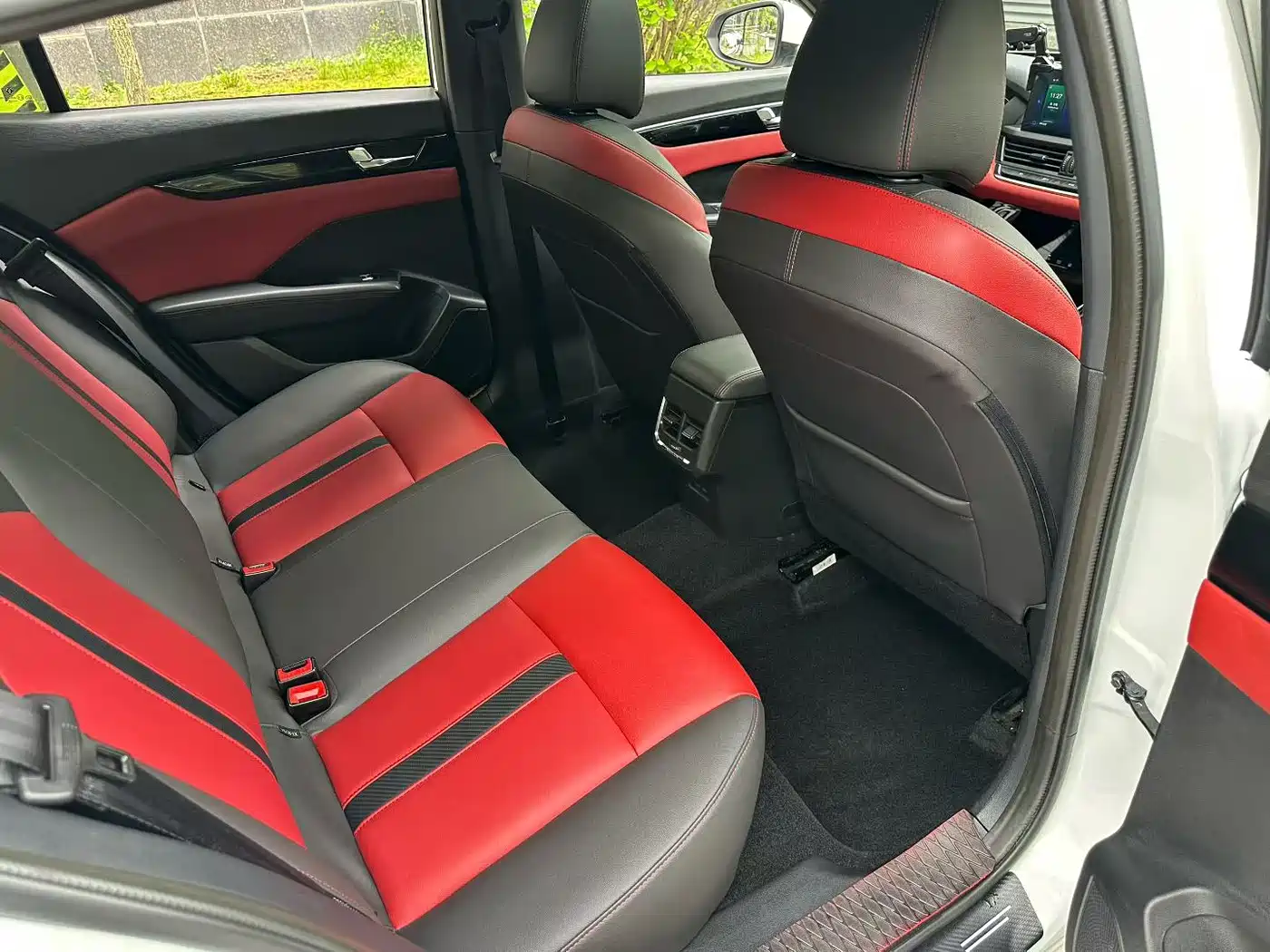 Dongfeng Aeolus Yixuan MAX 2021 2021 1.5T Trendy Dad Edition