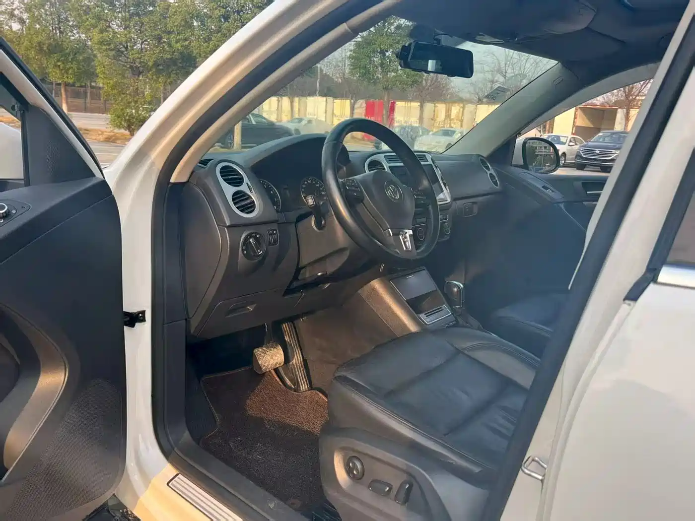 Volkswagen Tiguan 2012 1.8TSI Automatic 2WD Metro Edition фото 9