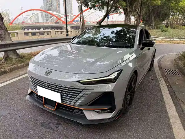 CHANGAN UNI V 2022