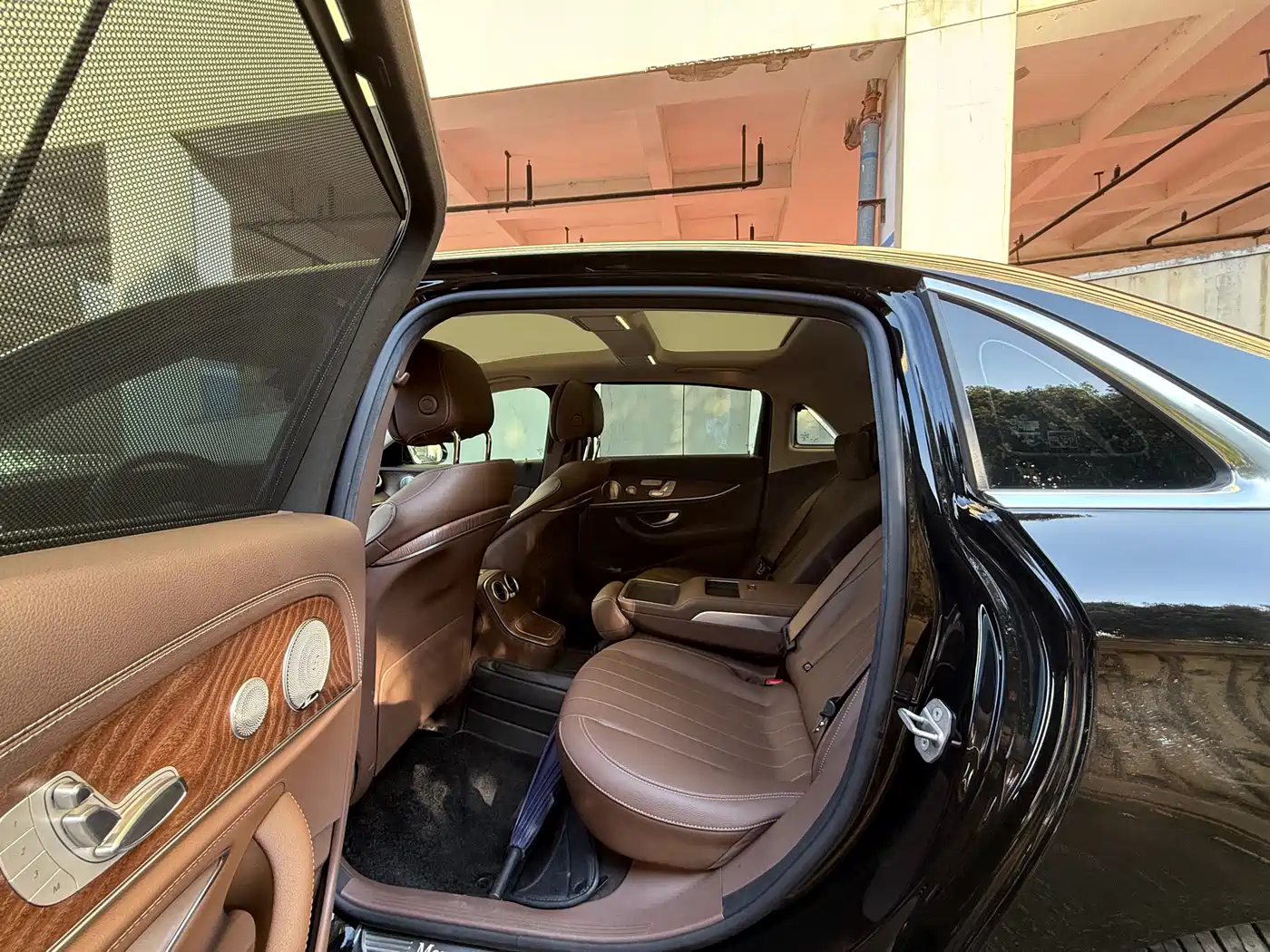 Mercedes-Benz E-Class 2023 E 300 L Luxury фото 5