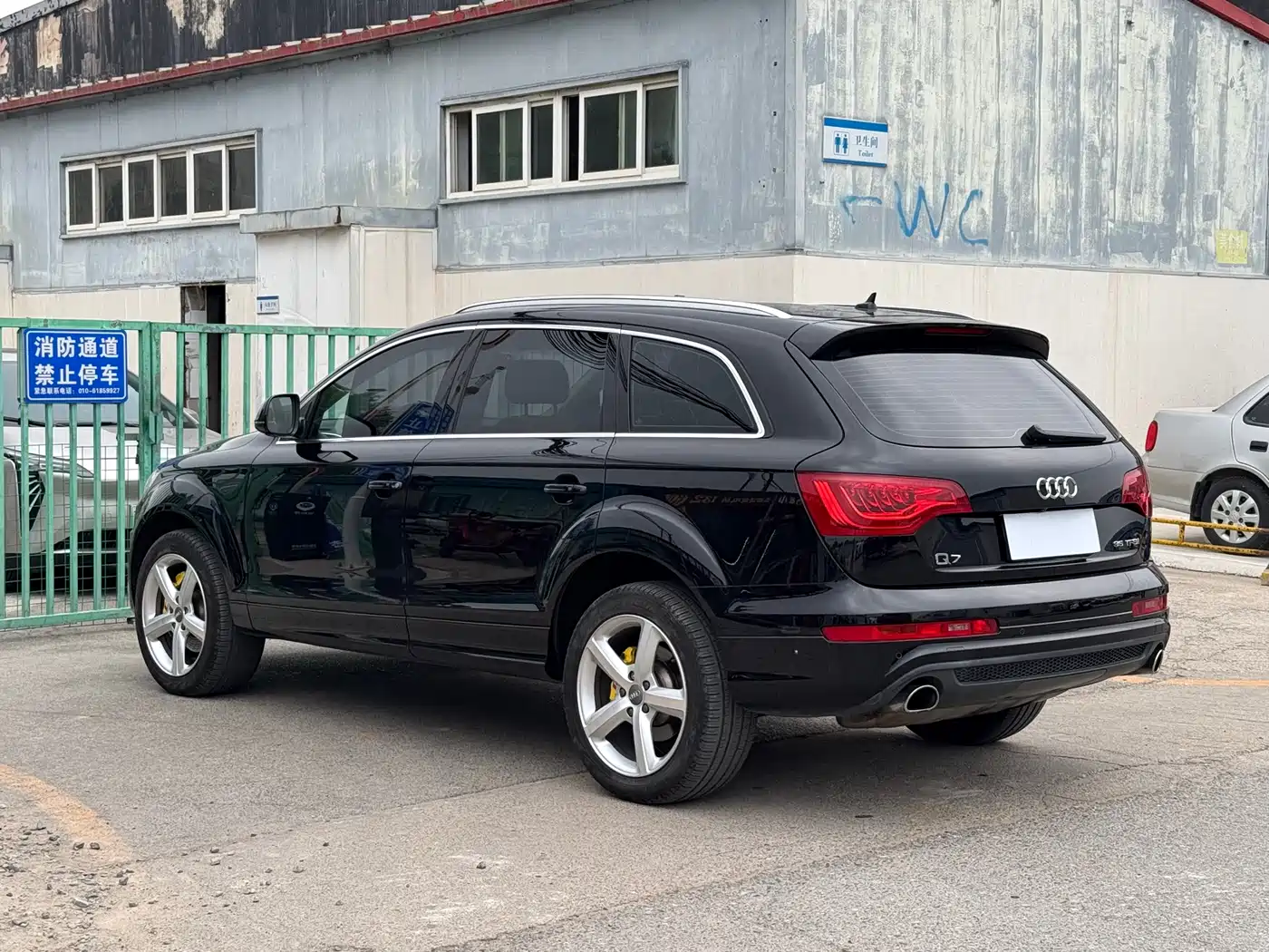 Audi Q7 2014 35 TFSI Sport фото 4