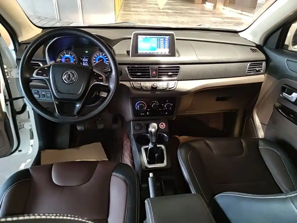 Dongfeng Fengguang Fengguang 330 2023 2019 1.5L 330S Manual Comfort China VI