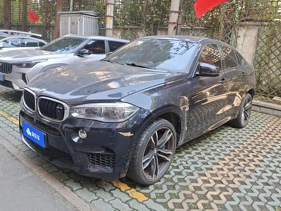 Photo 1 - BMW X6 M