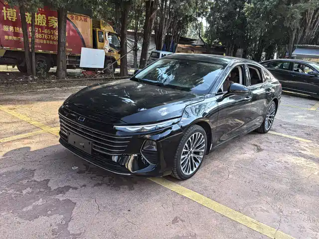  Besturn Besturn B70 2025 Dragon Glory Edition 1.5T Deluxe