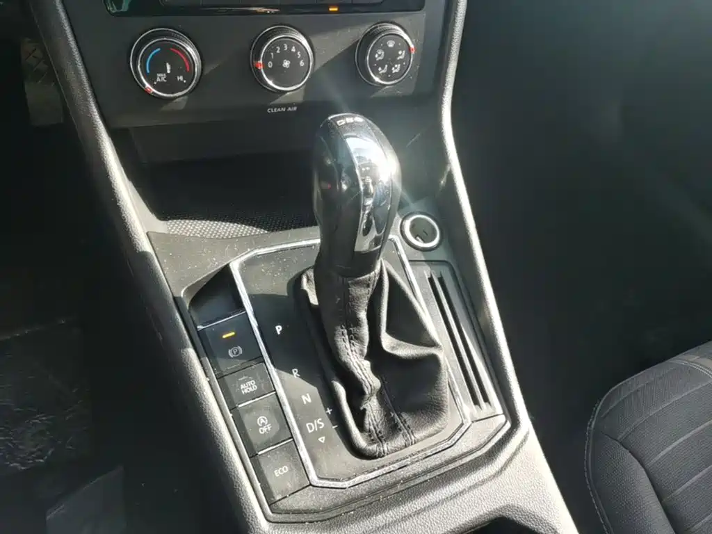 Volkswagen Lavida 2019 280TSI DSG Comfort Edition China VI фото 14