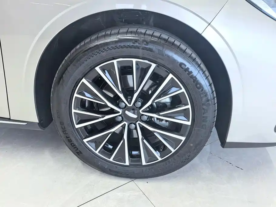 Geely Emgrand 2026 2026 Model Fifth Generation 1.5T Light Chaser Edition