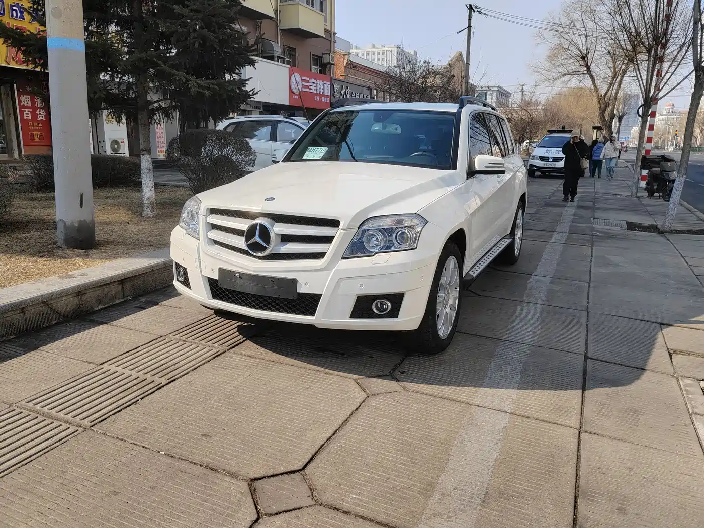 Mercedes-Benz GLK-Class (Import) 2011 GLK 300 4MATIC Luxury фото 2