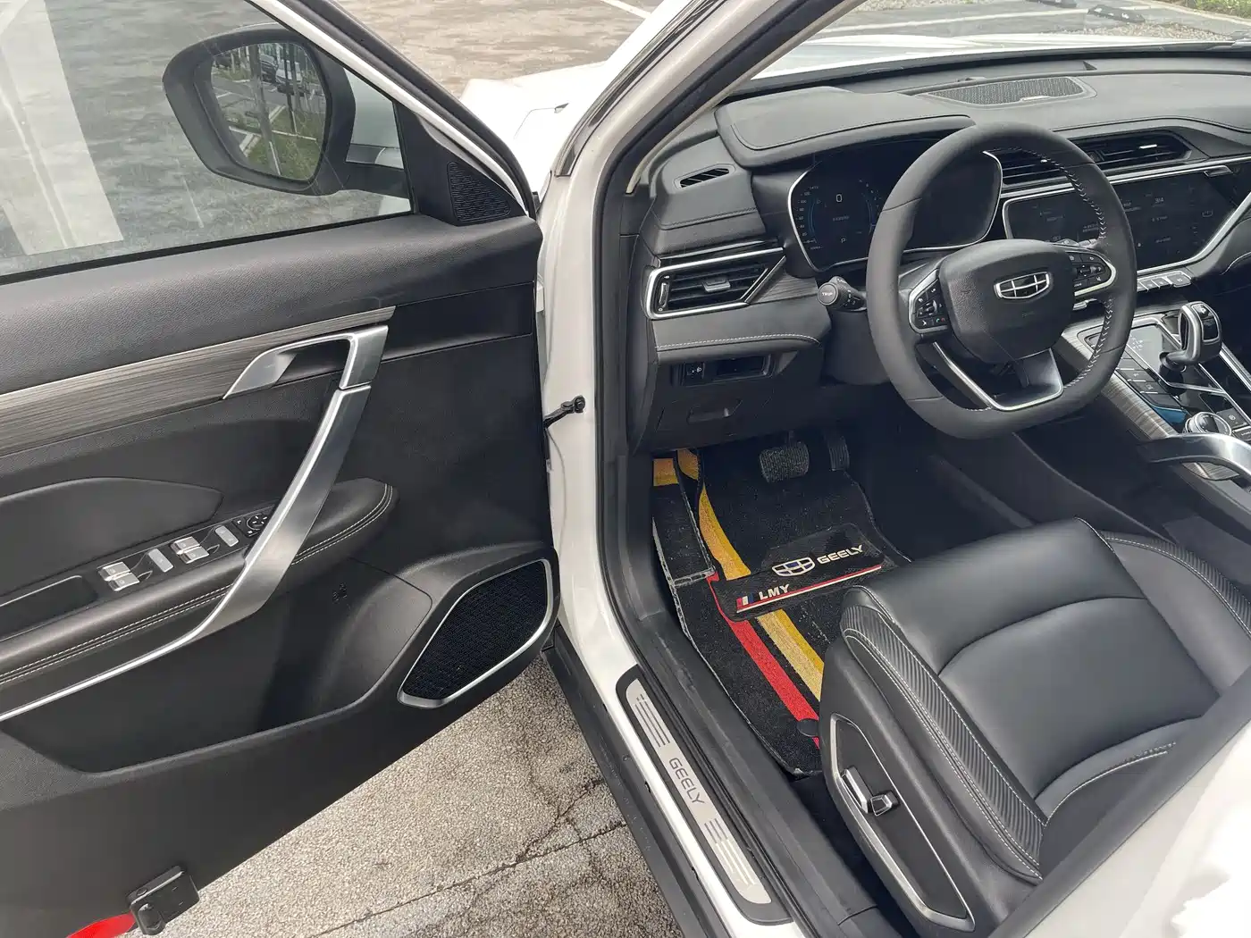 GEELY AUTOMOBILE BOYUE