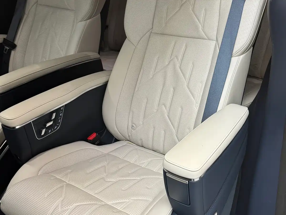 ZEEKR EXTREME KRYPTON 009