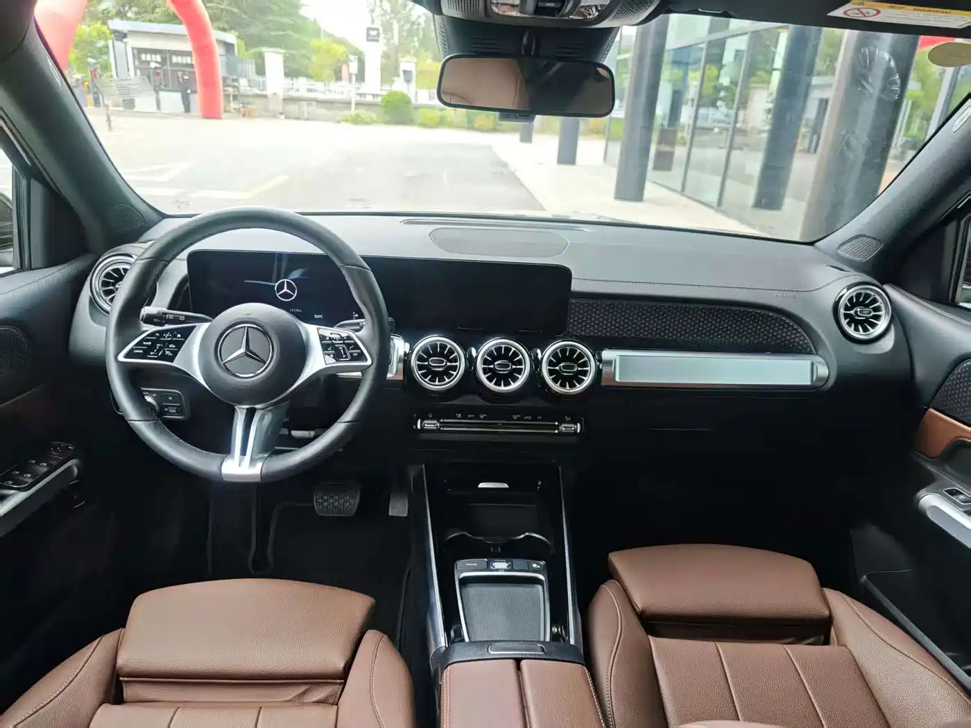 2025 Mercedes-Benz GLB