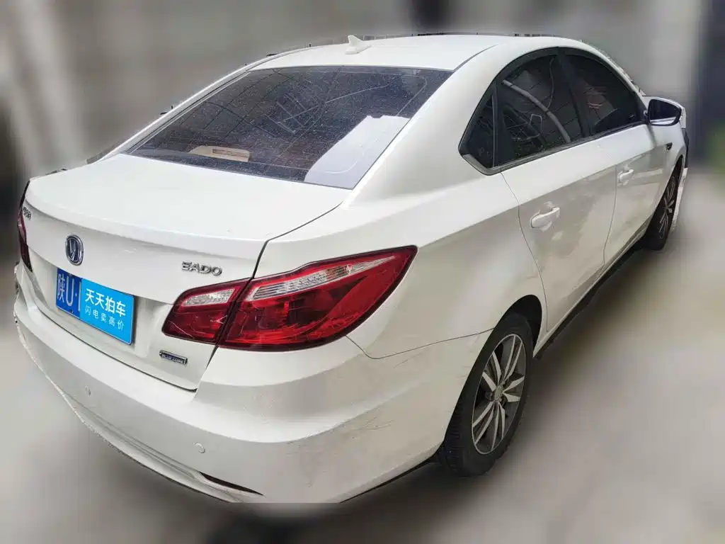 Changan Eado 2015 2015 1.6L Automatic Luxury
