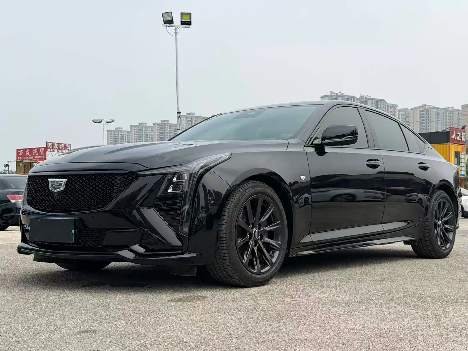 Фото 1 - Cadillac CT5
