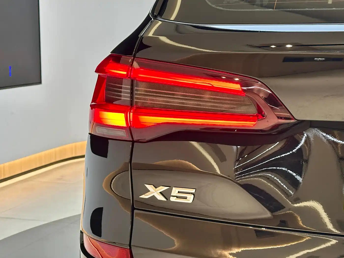 BMW X5 (Import) 2021 xDrive30i M Sport Package фото 8
