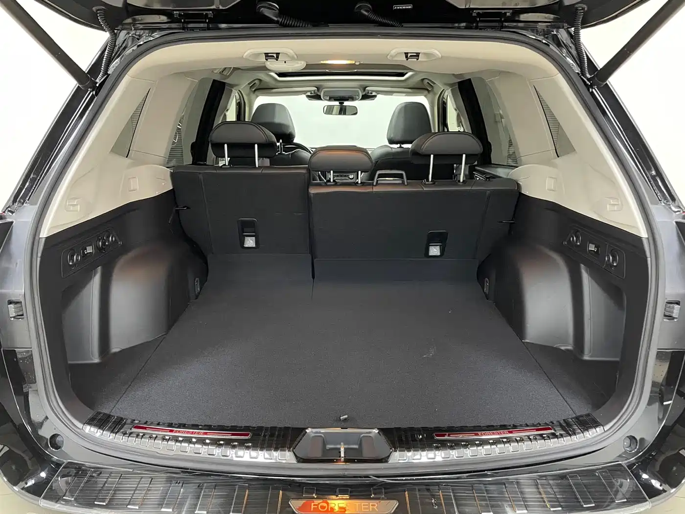SUBARU FORESTER