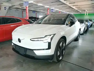 Volvo EX30