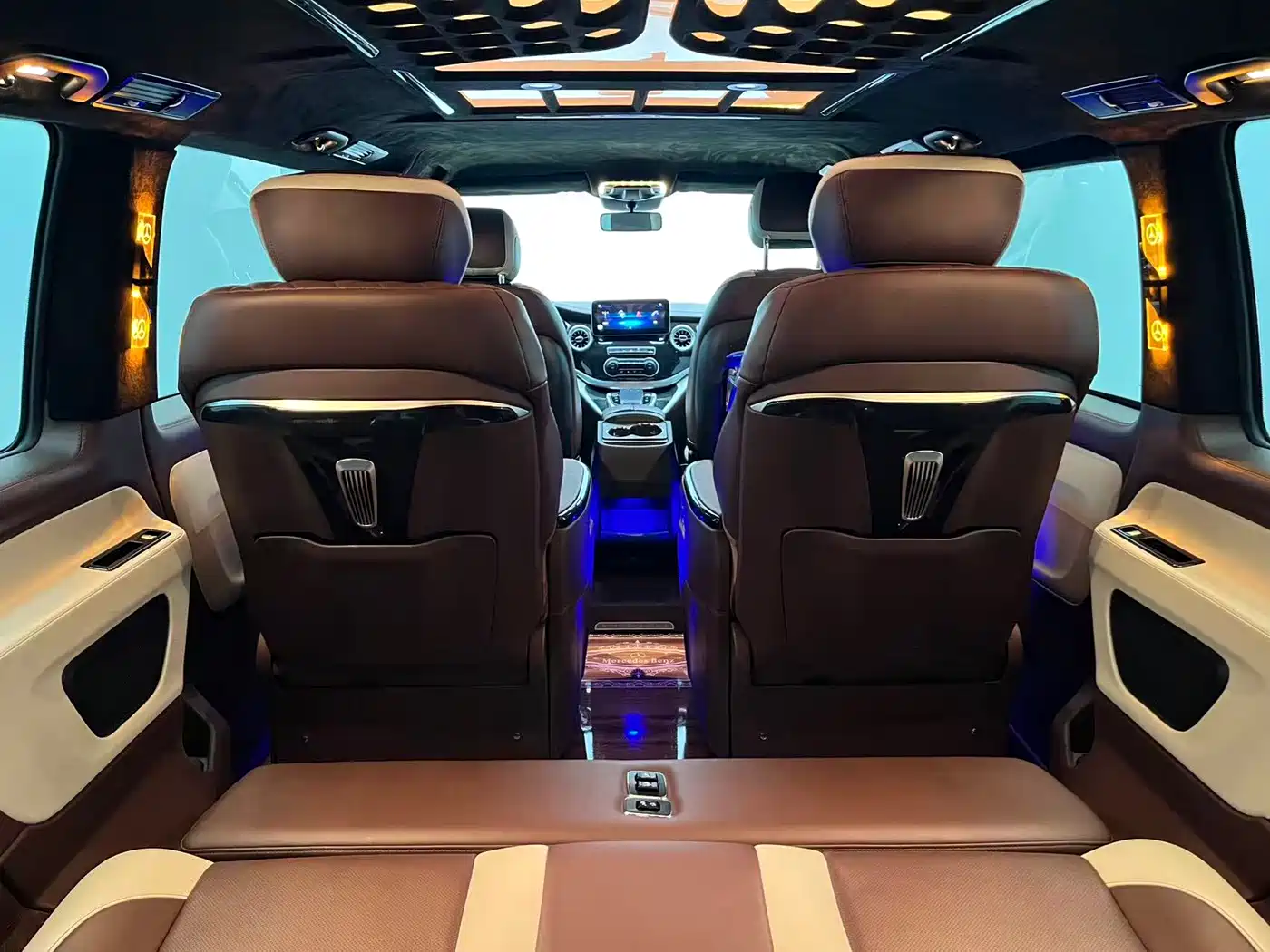 Mercedes-Benz Vito 2021 2.0T Elite 7-Seater фото 13