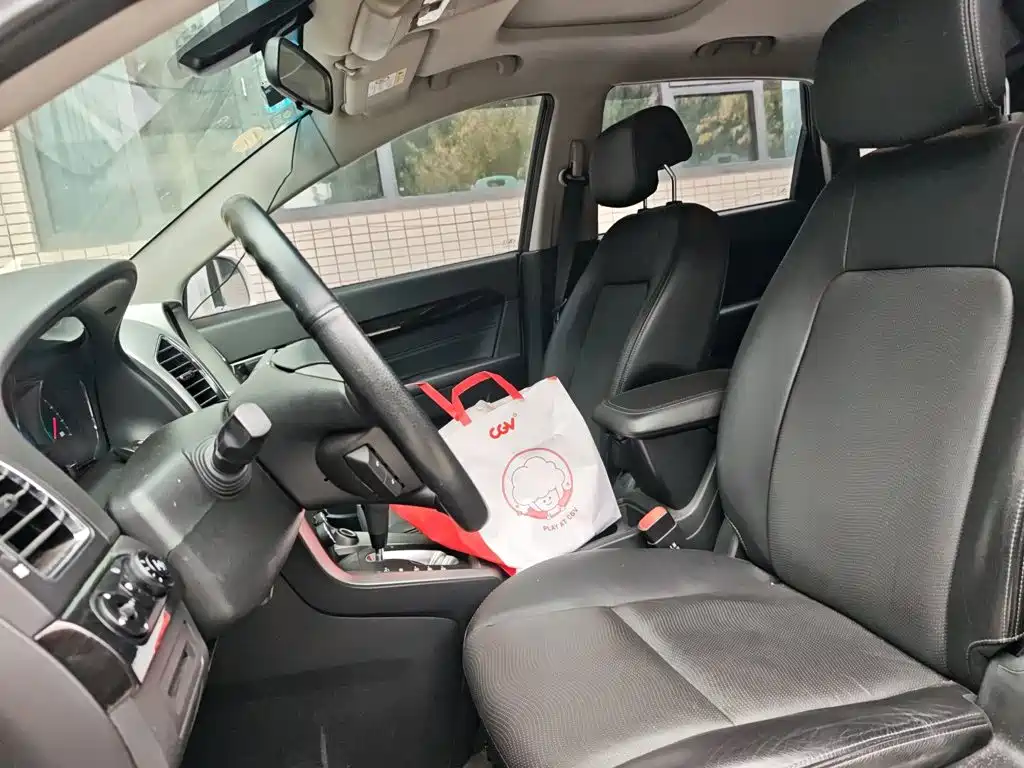Chevrolet Captiva 2016 2015 2.4L AWD Flagship 7-Seater