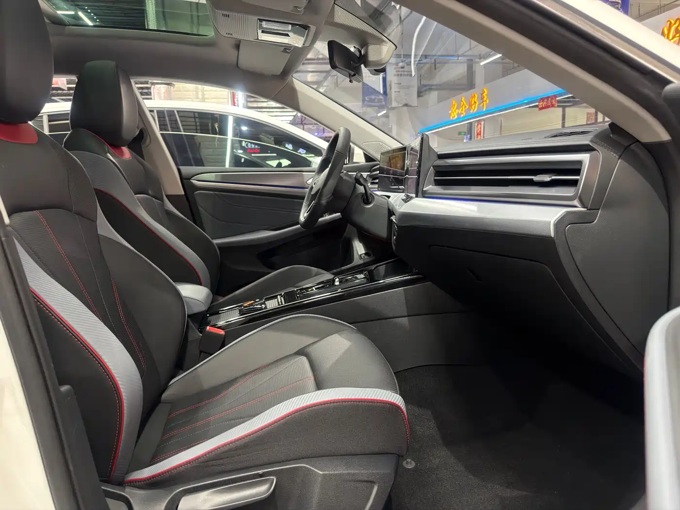 Volkswagen Lamando 2023 Lamando L 280TSI DSG Cool Edition фото 21