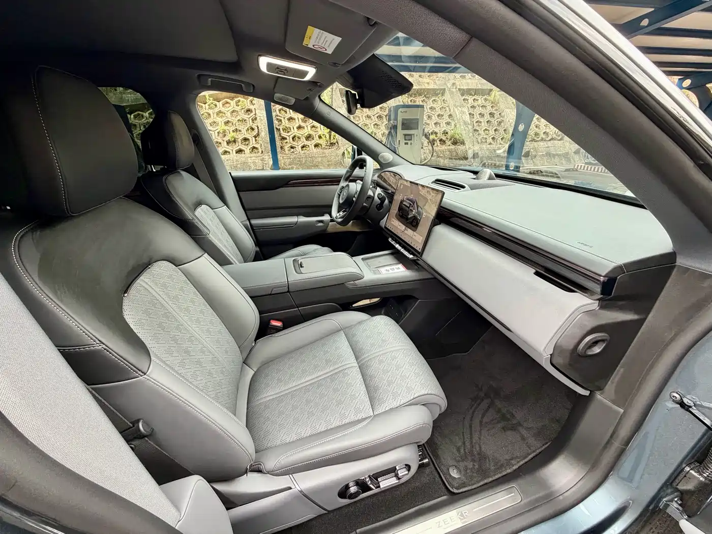 ZEEKR EXTREME KRYPTON 7X