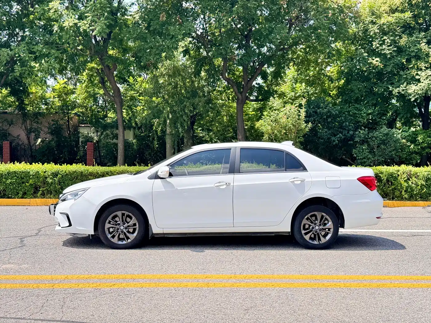 BYD Qin New Energy 2018 2017 1.5T Premium Model