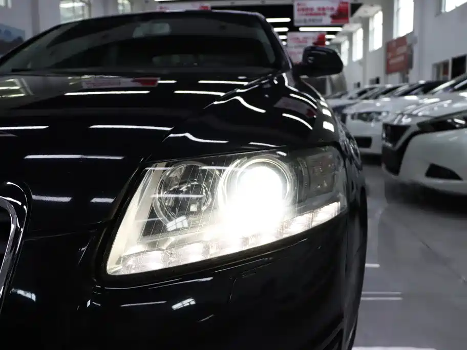 Фото 28 - Audi A6L