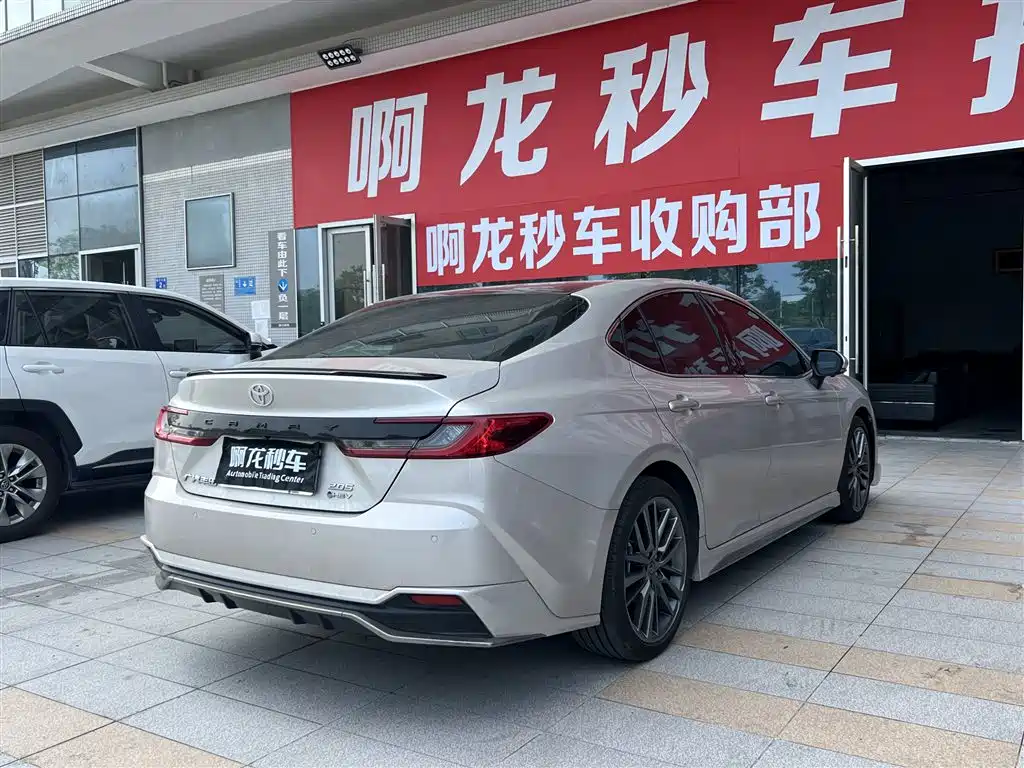 Toyota Camry 2025 2026 Hybrid 2.0HXS Sport Plus Edition