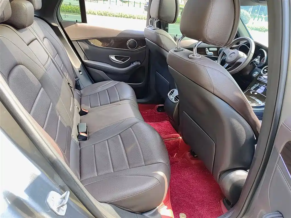 Mercedes-Benz GLC 2017 GLC 260 4MATIC Luxury фото 10