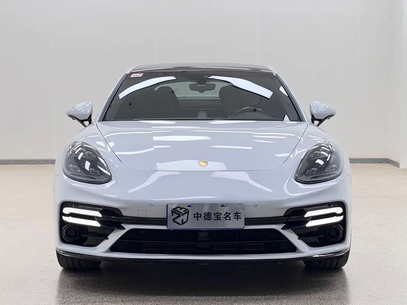 Porsche Panamera 2017 Panamera 3.0T фото 3