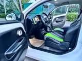 Фото 6 - Roewe Clever