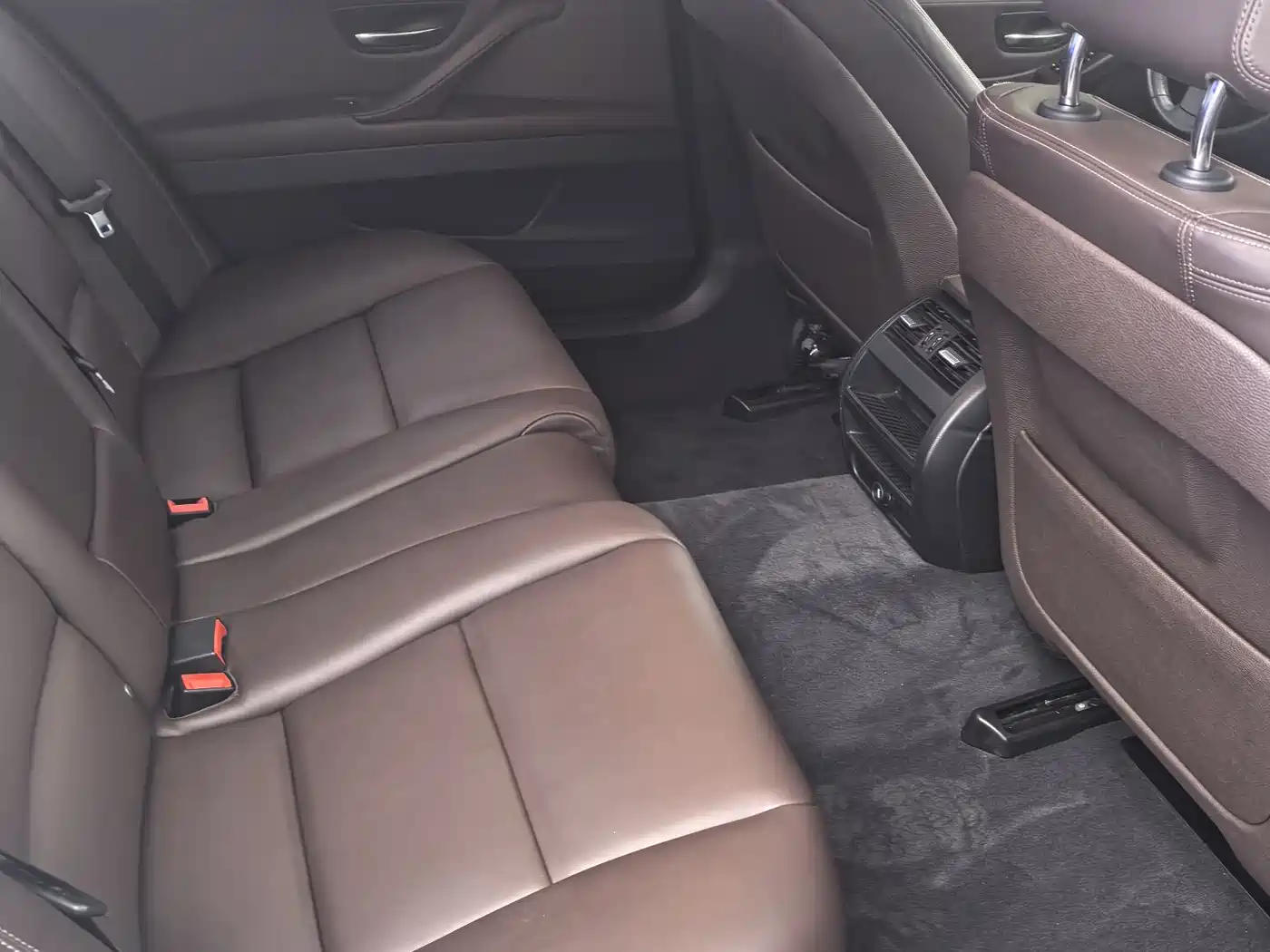 BMW 5 Series 2014 525Li Luxury Design Package фото 5