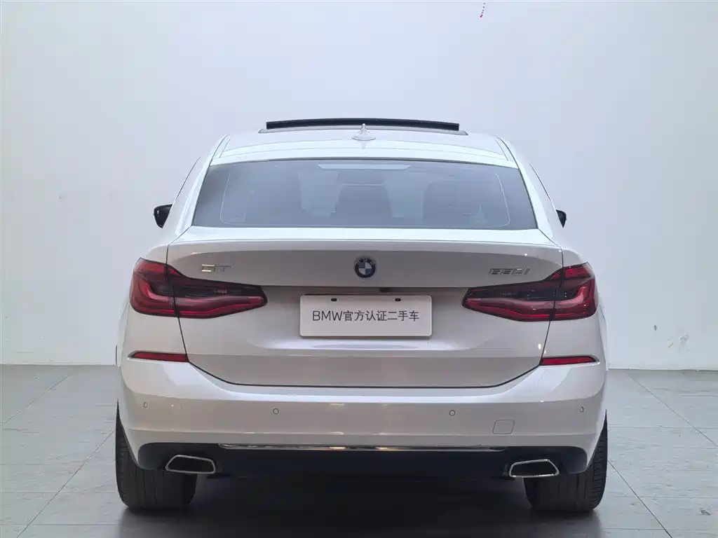 BMW 6 Series GT 2024 2022 Model 630i Luxury Design Package
