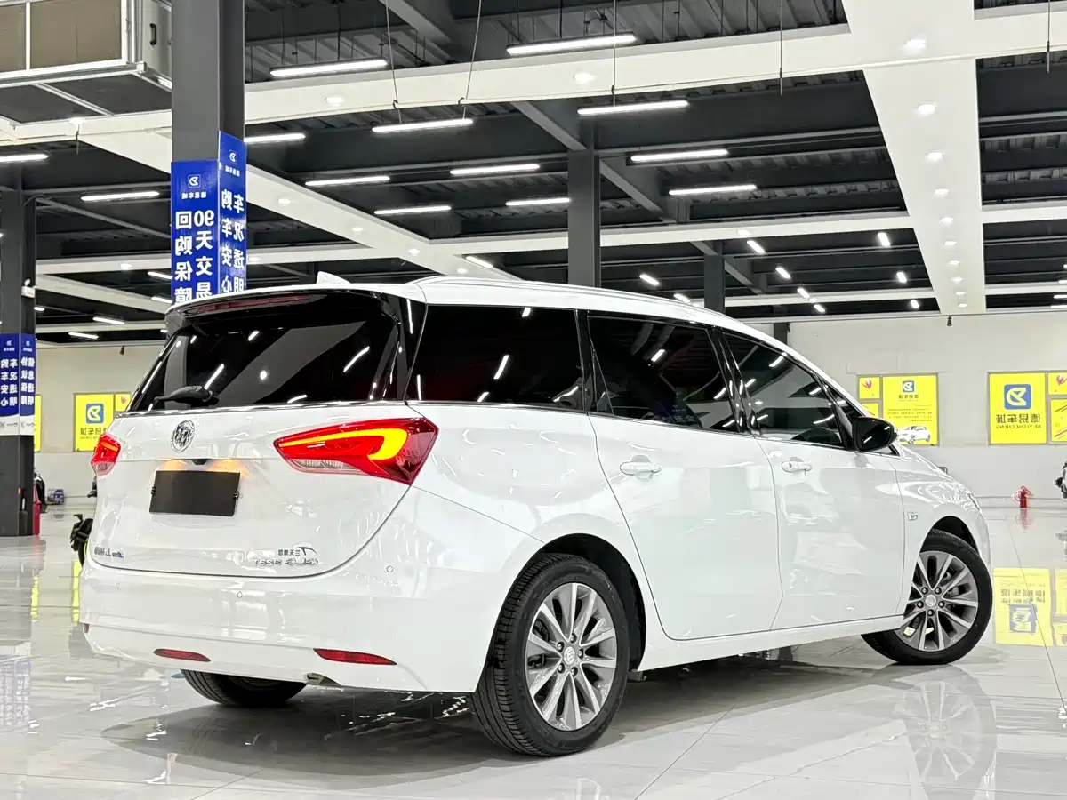 Buick GL6 2021 323T Mild Hybrid Connected Luxury фото 4