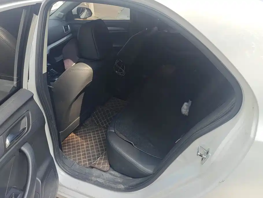 Roewe 360 2018 2018 PLUS 1.5L Automatic Luxury Edition