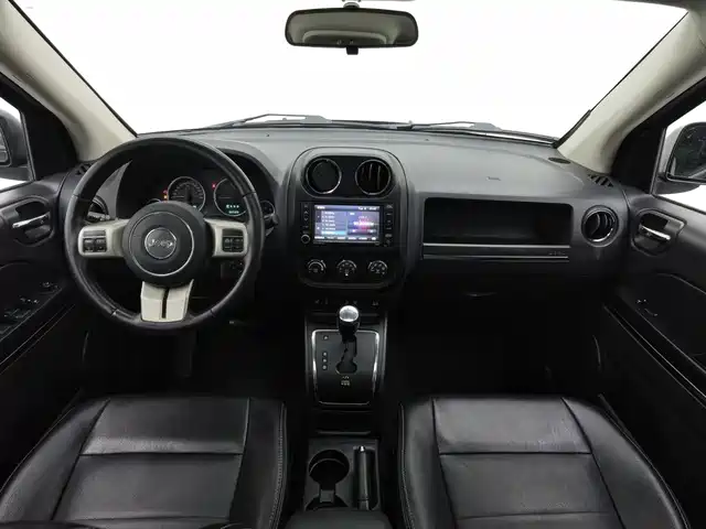 Jeep Compass (Import) 2011 2.4L 4WD Luxury Navigation Edition — фото 5