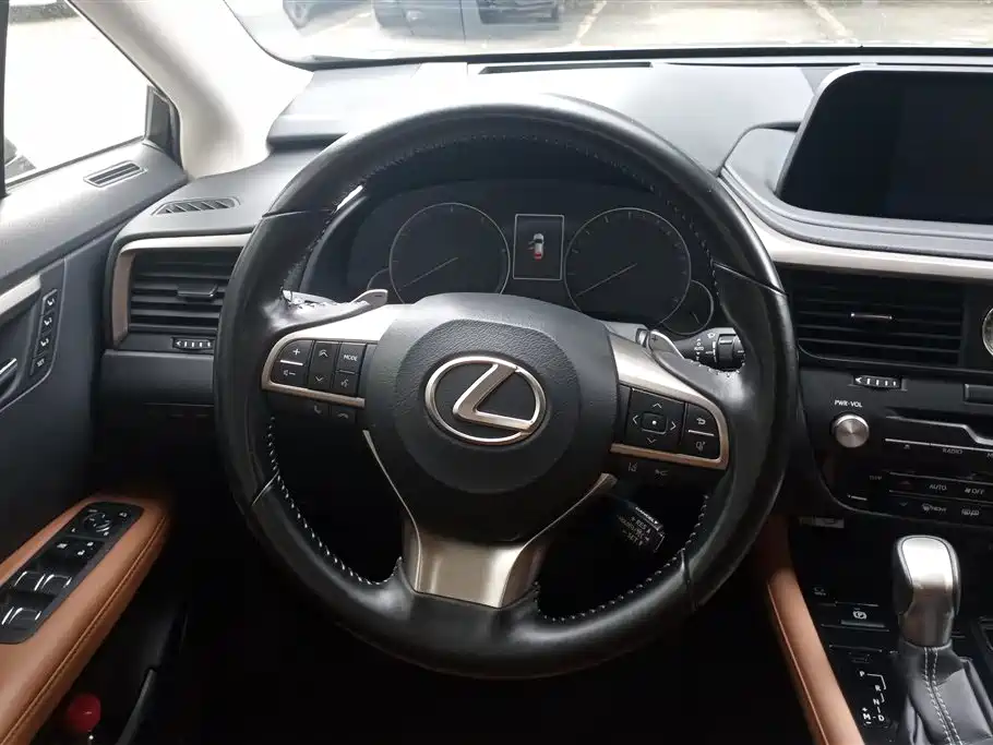 Lexus RX 2020 Facelift 300 AWD Elegance Edition фото 15